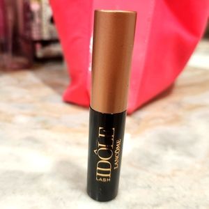 New Lancôme Lash Idole Volumizing Mascara